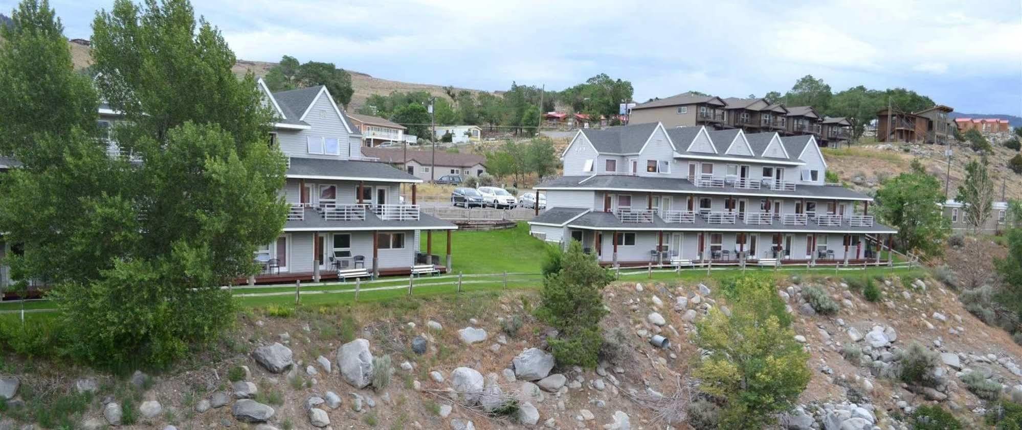Absaroka Lodge Gardiner Exterior foto
